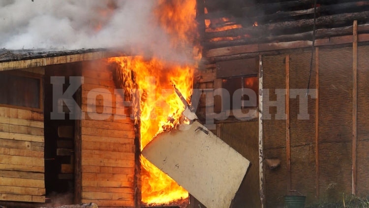 Късо съединение подпали къща във Видинско