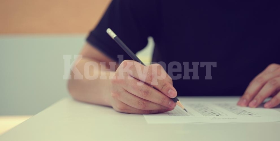 МОН публикува новите варианти на тестовете за външно оценяване след 7. клас