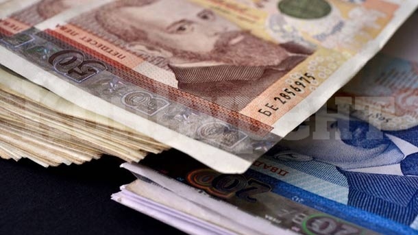 Търсят апаш, задигнал пари от къща в Ерден
