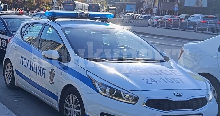 Тийнейджър открадна кола и катастрофира на магистрала Тракия