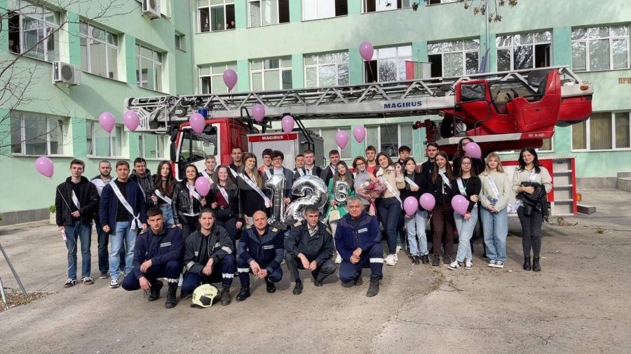 Пожарната във Видин проведе занятие с ученици