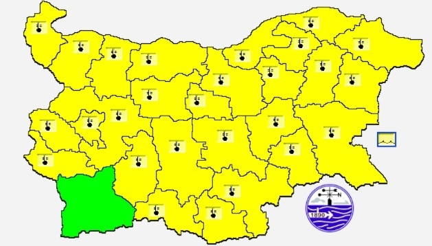 Жълт код за опасно студено време в почти цялата страна, температурите падат до –14°