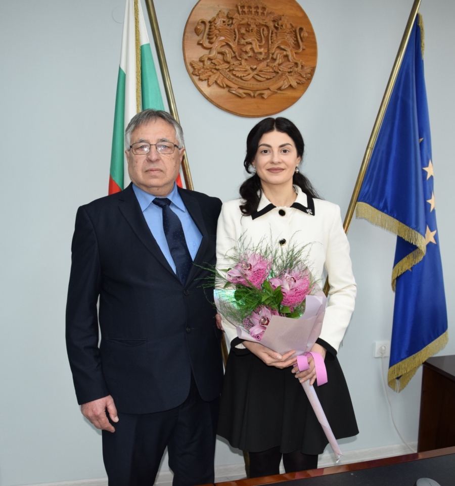 На официална церемония досегашният областен управител на Видин предаде правомощията си на своя наследник