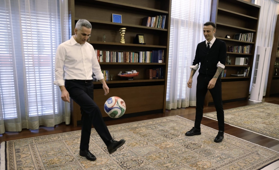 Димитър Бербатов става съветник на премиера Андрей Гюров по въпросите на младежта и спорта