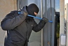 Заловиха двама, обрали къща в Якимово