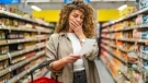 КНСБ: Цените на храните продължават да нарастват, малката потребителска кошница вече е 62,02 евро