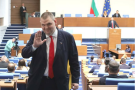 Пеевски към Радев: Покажи фактурите за платените ми полети, ако не - оставка