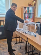 Областният управител на област Враца Rosen Mihailov упражни правото си на глас