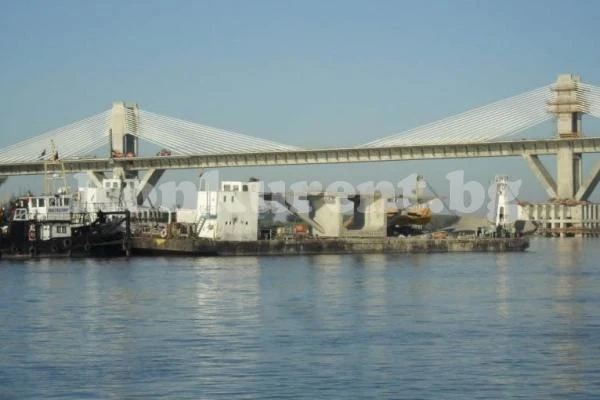 Миков води Плевнелиев и Орешарски на Дунав мост 2