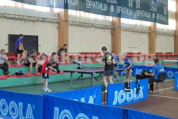 Тенисисти не влязоха във висшата лига