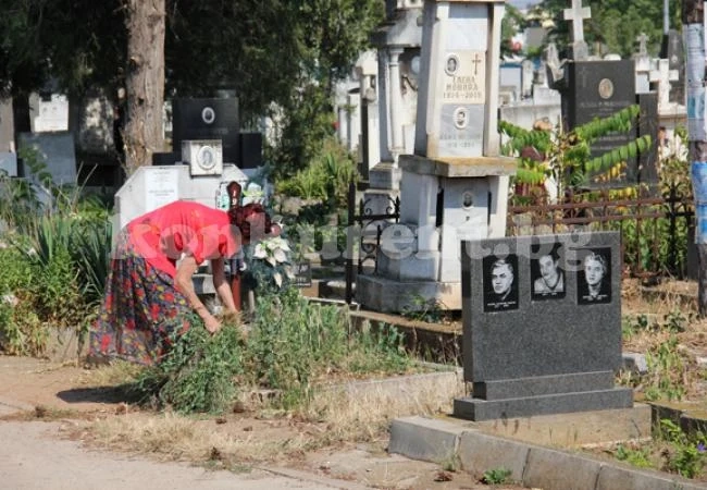 220 врачани одобриха такса „Вечен живот”