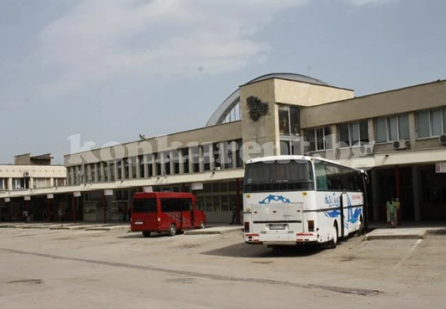 Спряха автобуси до курорта Вършец