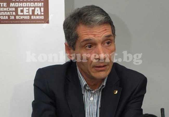Борисов долетял за 45 мин. до кравефермата на Зоров