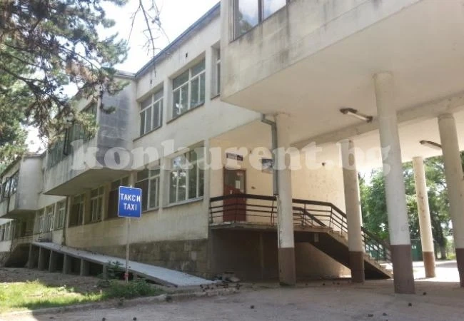 Обновяват болницата в Бяла Слатина