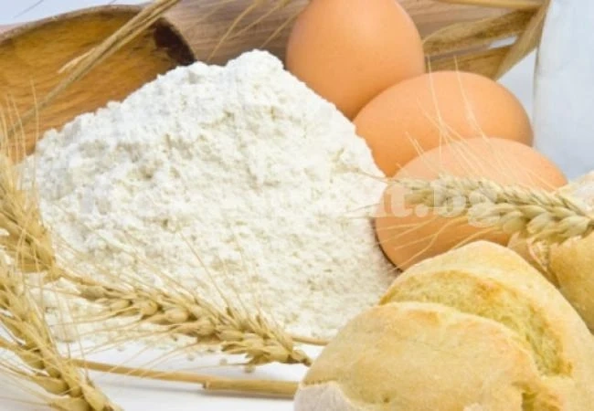 Големите вериги свалиха цената на брашното