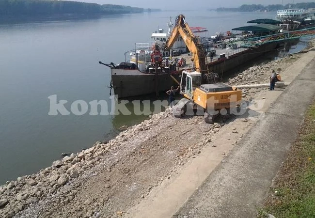 Ремонтират кейовата стена при Видин