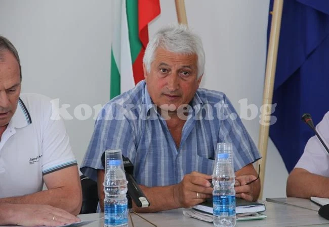 Иван Даков проведе среща с експерти