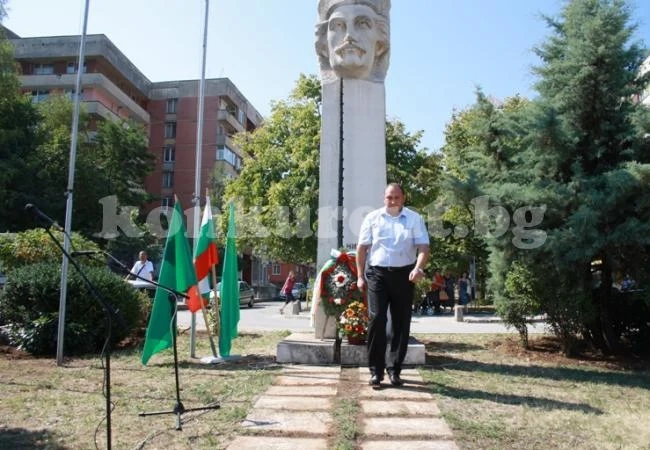 Честват годишнина на именит врачанин