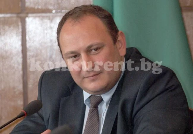 Правят улица в имот на едноличен търговец