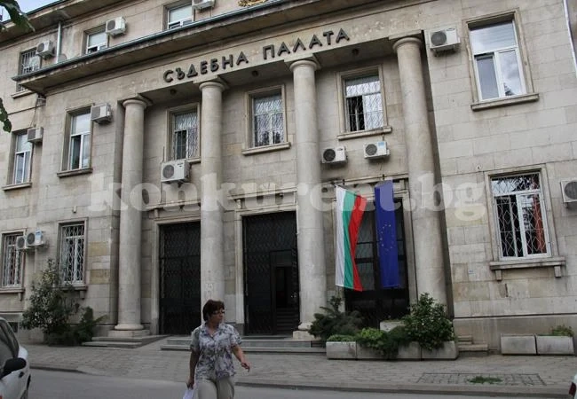 Осъдиха крадеца, обрал Мис Враца