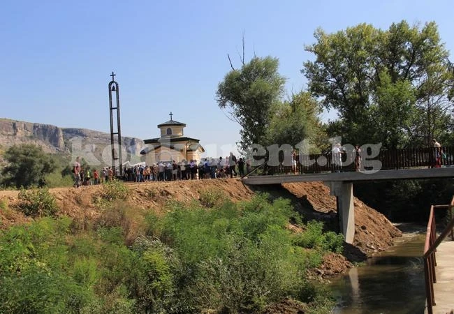 Параклис на полуостров отвори врати
