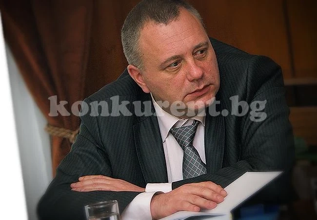 Зам.-кмет води делегация в Суми