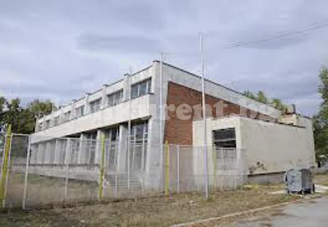 Избраха кой ще ремонтира плувния басейн във Враца