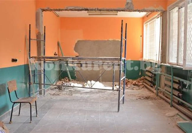 Приключва ремонтът на училището в Раброво