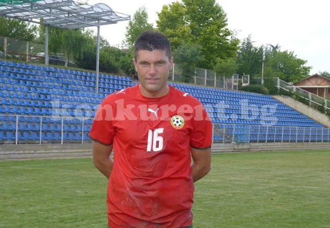 Редовски учи за лиценз УЕФА „А”