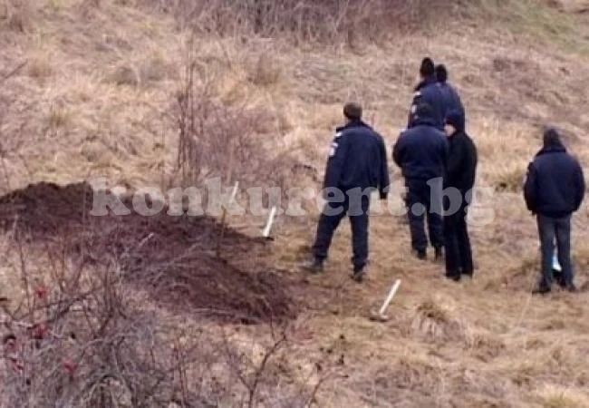13 полицаи издирваха болно дете
