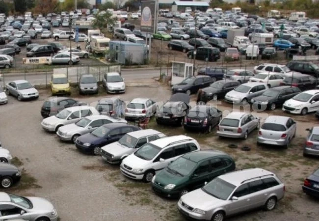 Проверяват автокъщи заради измами