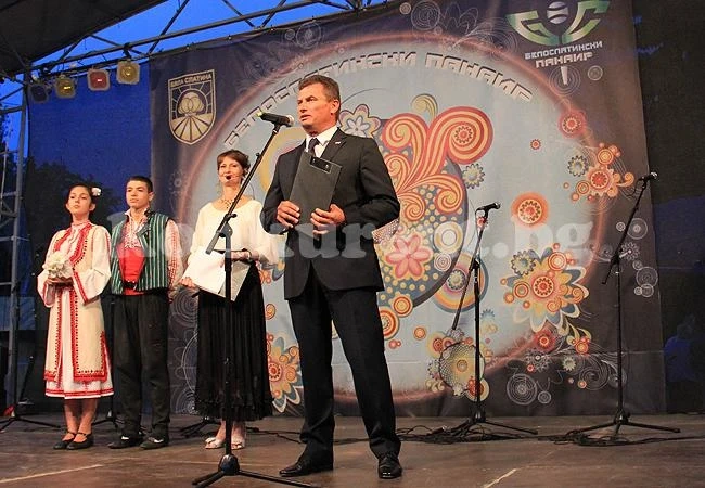 Откриха панаирните дни в Бяла Слатина