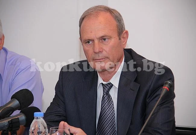 Областен пресява творци от региона