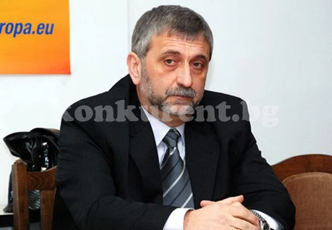 Намаляват фирмите, които бавят заплати