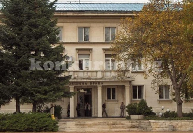 Пресъздават рискови ситуации на пътя