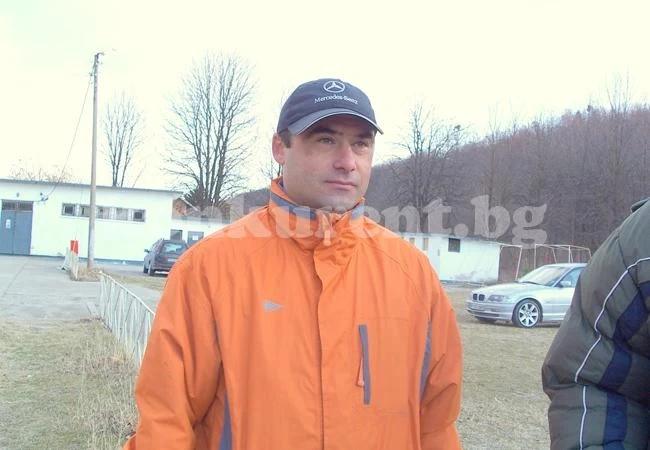 Родители звънят на 112 заради корида при деца