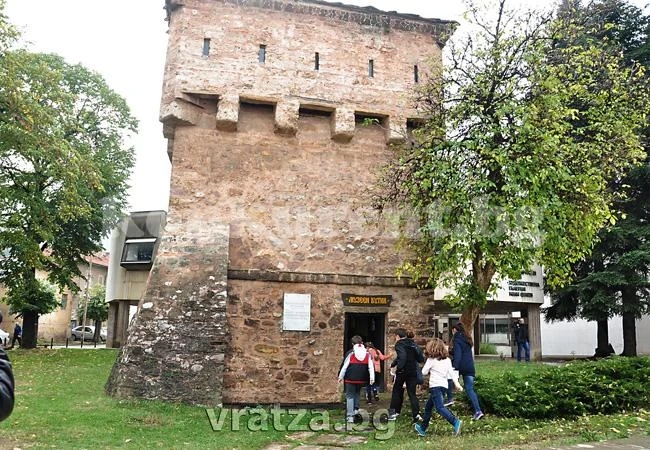 Ученици показаха знания за историческите места във Враца