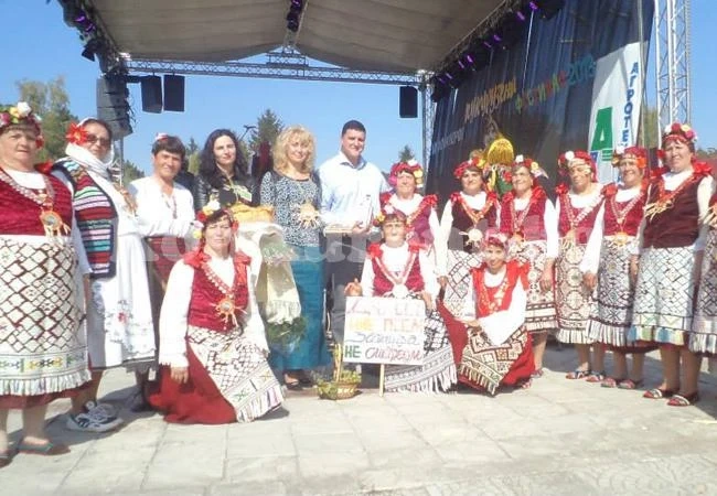 „Кукурузени усмивки” превзеха Селановци