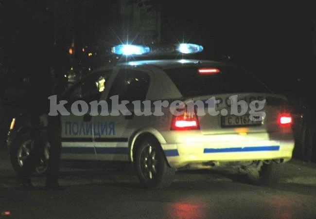 Разбиха магазин във Враца