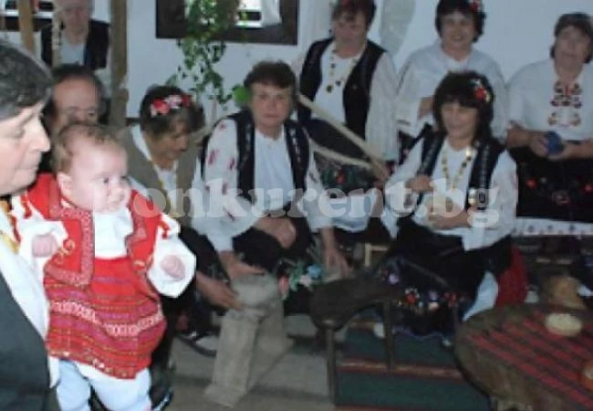 Читалище се нанася в закрито училище