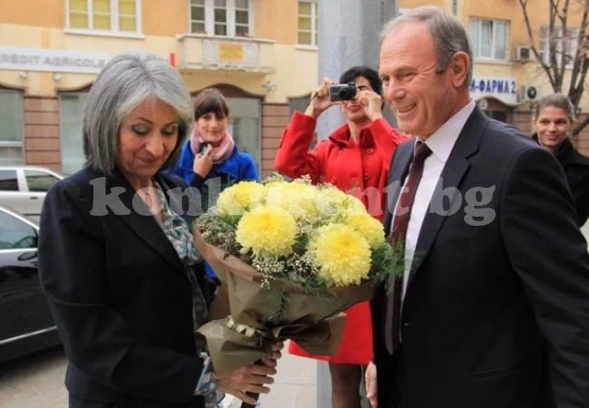 Вицепрезидентът пристигна във Враца