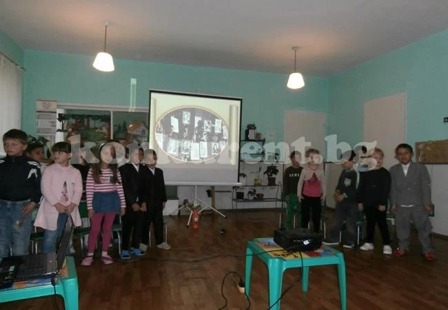 Малчугани почетоха народните будители