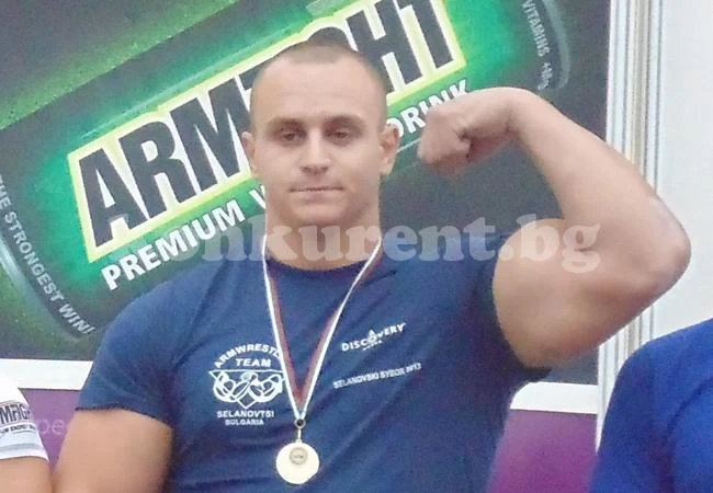Телевизия кани в свое предаване световен шампион от Селановци