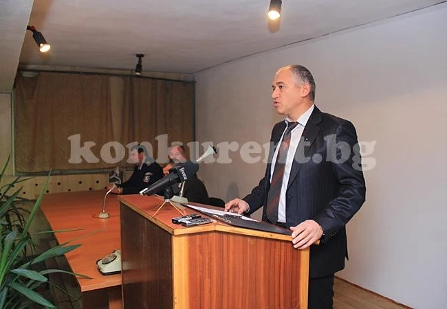 Орязаха наградите на полицаите