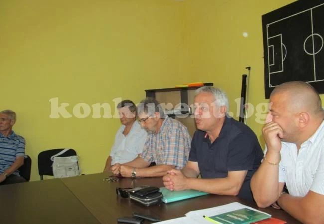 Цял отбор футболисти отпада заради наказания