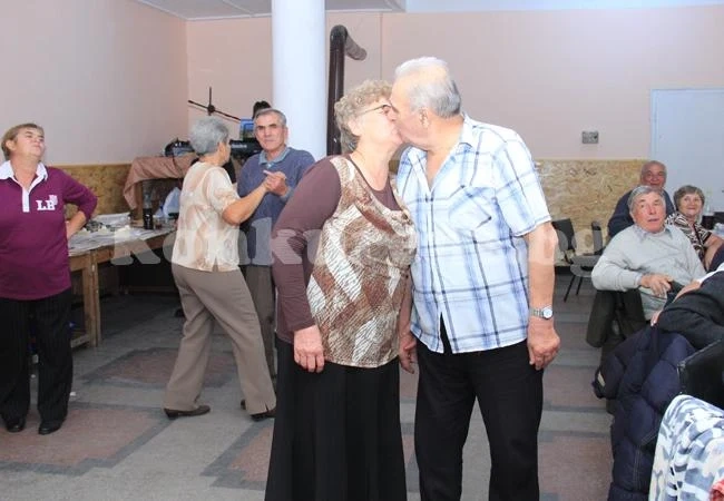 Половин село отпразнува Златна сватба