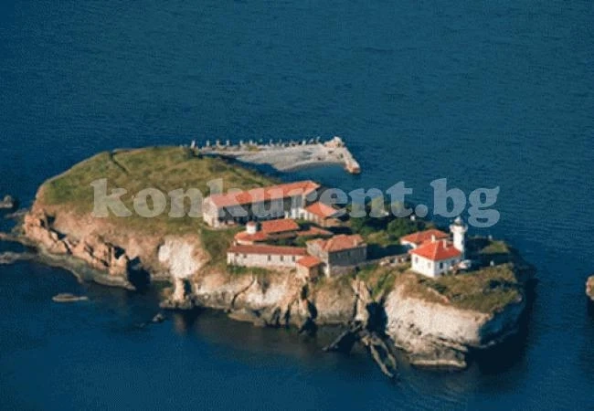 Най-желаната работа в България - шеф на остров в Бургаския залив