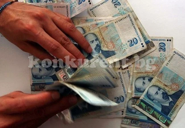 Рекорд! Баба даде 150 бона на ало-измамници