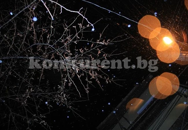 Заваля първият сняг във Враца