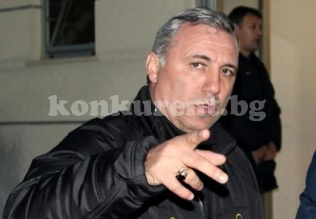 Стоичков: Бойко Борисов стои зад клеветите срещу мен